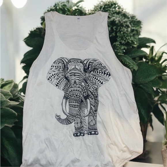 Elephant Graphic Tank Top - Picture 1 of 1